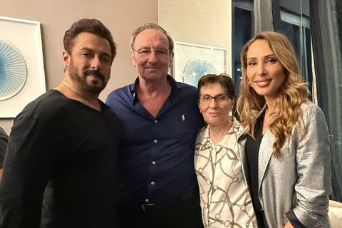 Cum au apărut Iulia Vântur și Salman Khan la înmormântarea unui culturist celebru din India. S-a stins din viață la doar 42 de ani